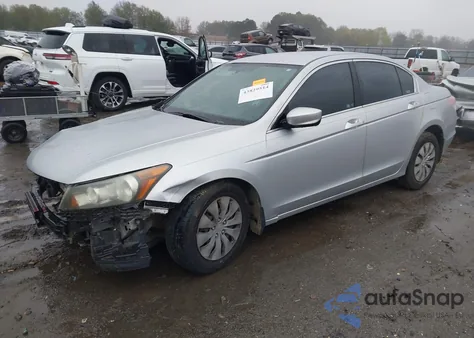 2009 Honda Accord 2.4 Lx z USA, uszkodzony, nr VIN JHMCP26339C008500